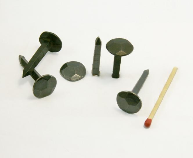 Chiodo forgiato a testa martellata e ornato in nero (100 chiodi) L : 30 mm - Ø 11-12 mm